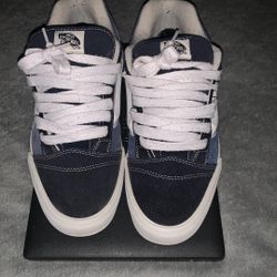 Vans Knu Skool Size 11