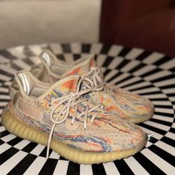 Yeezy Boost 350 V2 Low  Size 5.5 Men 