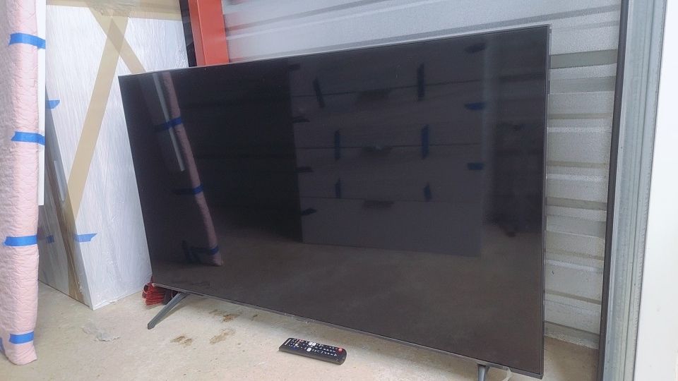 SAMSUNG SMART TV