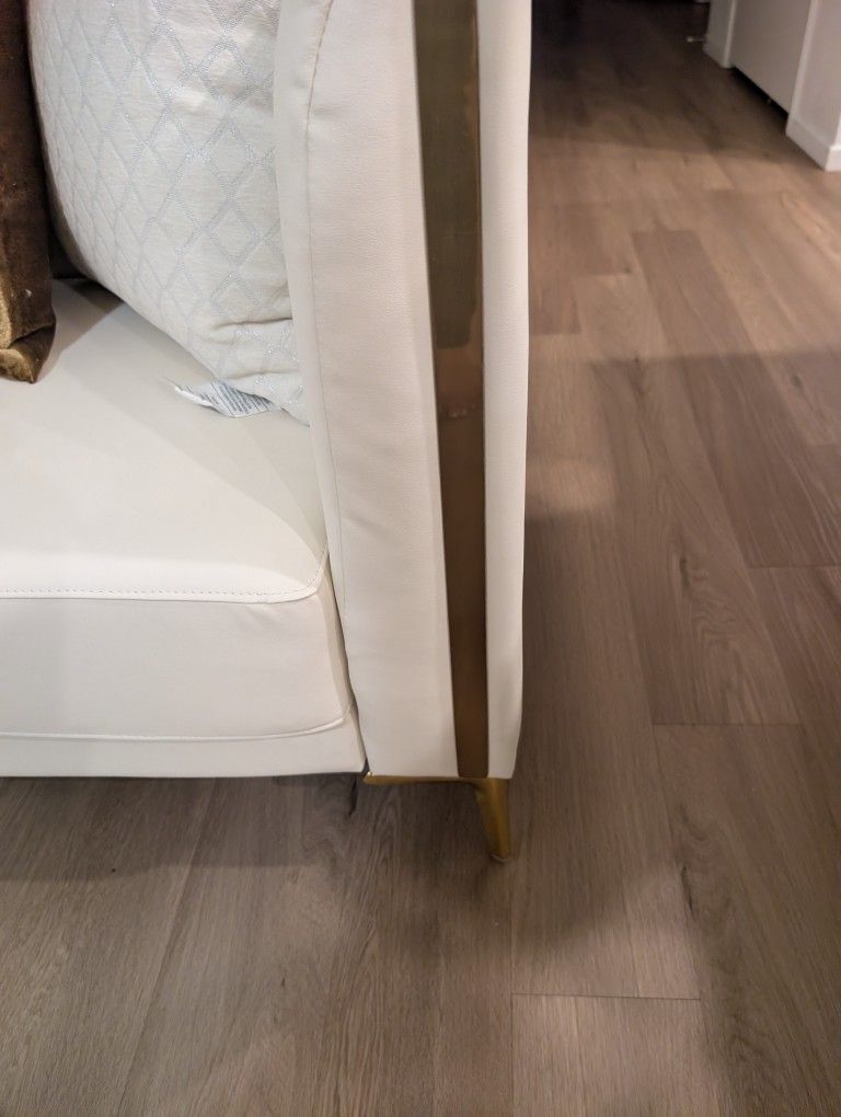 Sofa Ivory Leather 