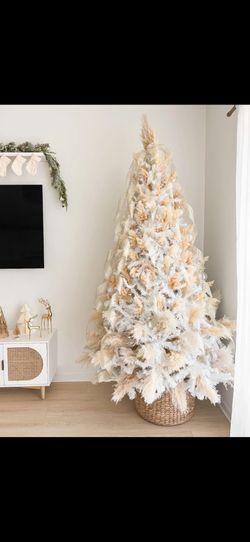 5 Ft Artificial Flock Lit Christmas Tree