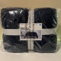 Navy blue puffer comforter full/queen