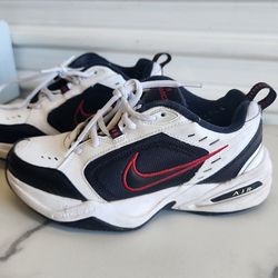 Nike Air Monarchs Varsity Red Size 6