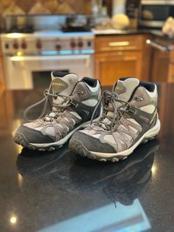 Merrell Mid Hiking Boots size 10.5 wide