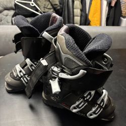 LOW PRICE MOVING- $400 + TAX RETAIL NORDICA SKI BOOTS