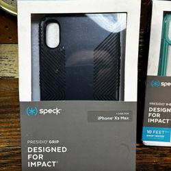 iPhone and Galaxy phone cases