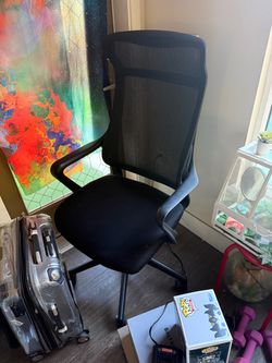 Black Mesh Office Chair – $39