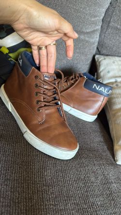 Like New Boys Shoes Size 2 And 3 