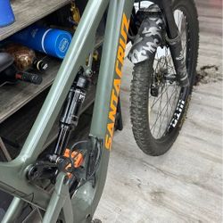 ///2020  Santa Cruz 5010///