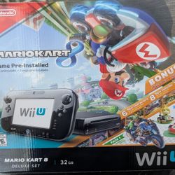 Mario Kart 8 Deluxe Set Nintendo Wii U Console 32GB (UNOPENED)