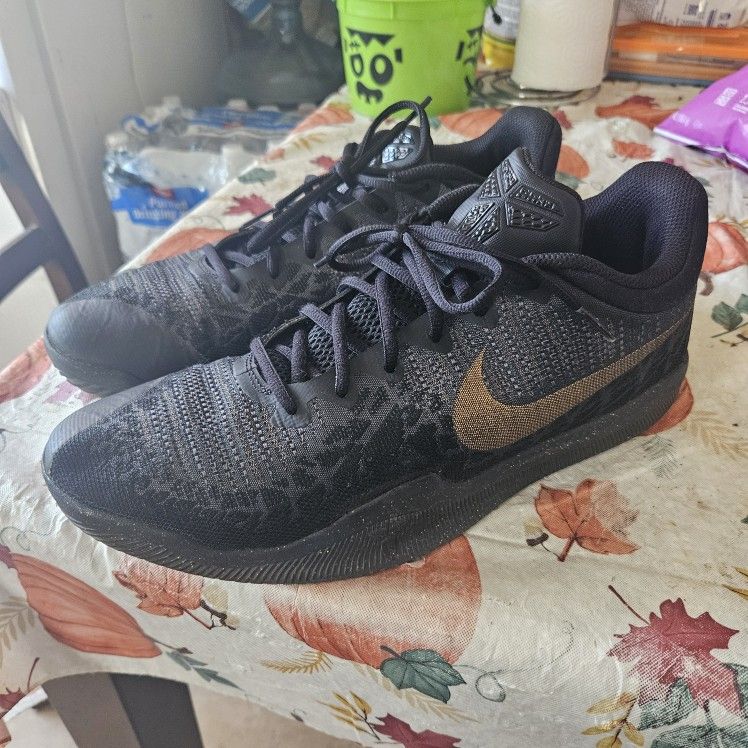 Nike Kobe Bryant Mamba Rage Gold - Main Image