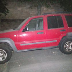For Parts 2005 Jeep Liberty 4x4