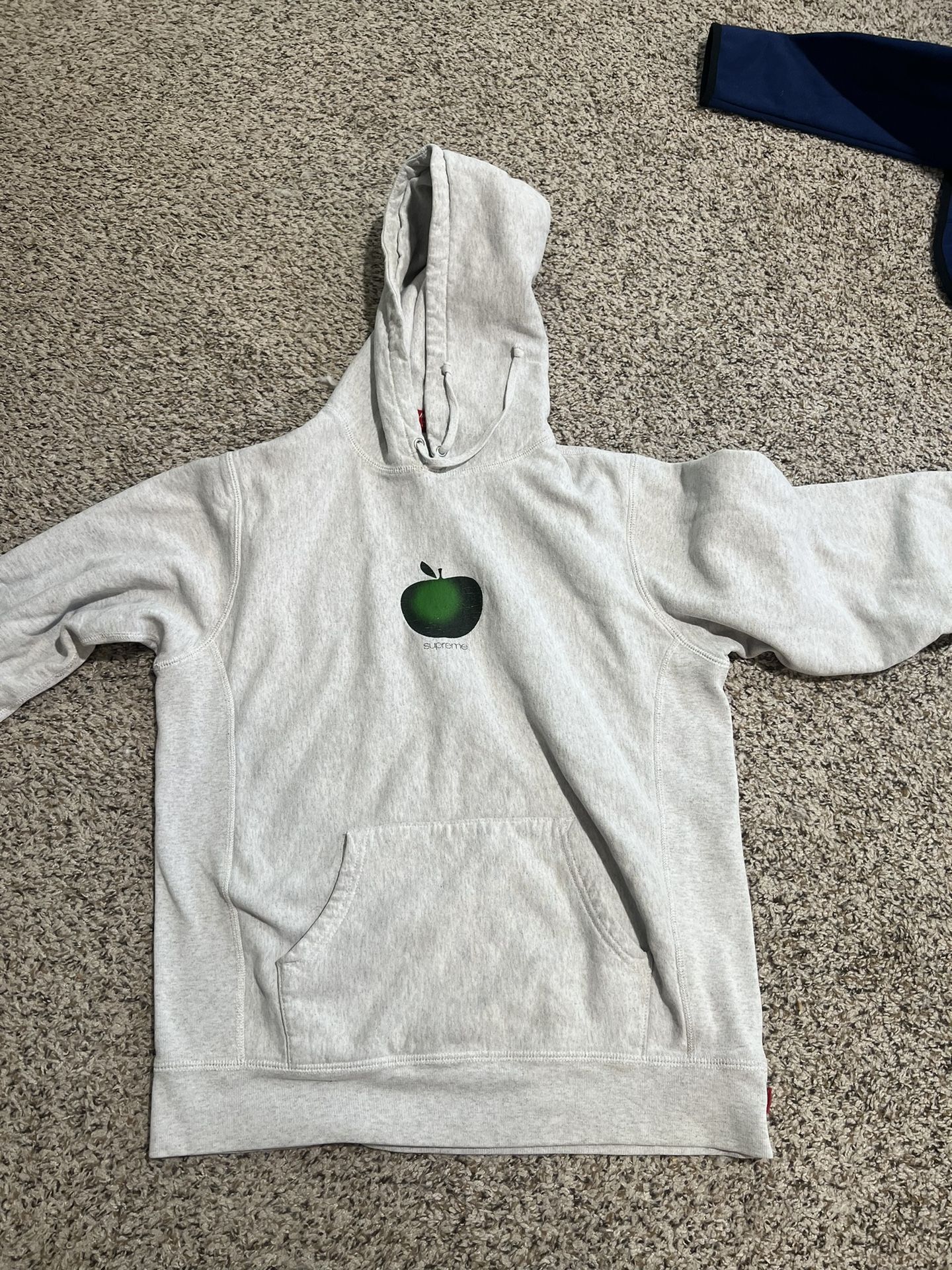 Supreme Apple Hoodie Size Medium SS19