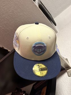 Chicago Cubs 7 1/8 Beige New Era fitted hat