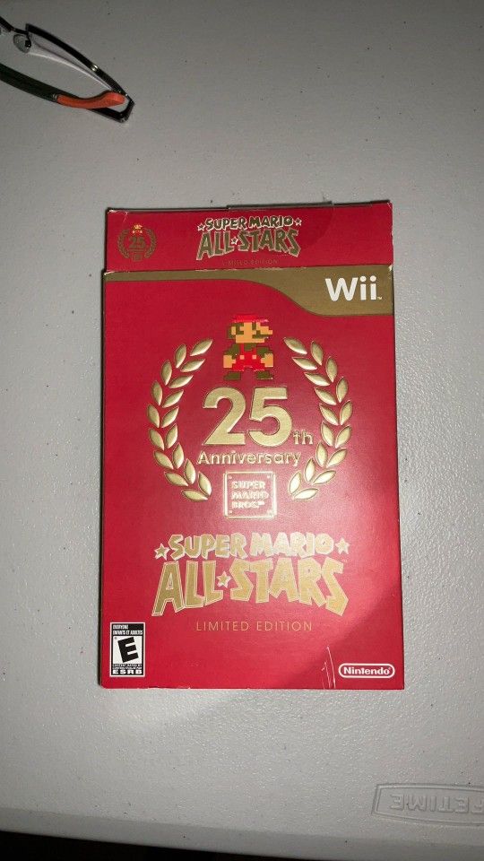 25th Anniversary Super Mario Bros Super Mario All Stars Limited Edition for Nintendo Wii - Excellent condition CIB / complete in box