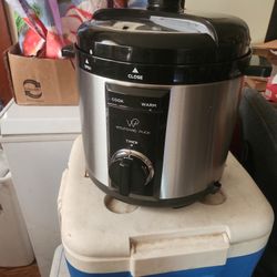 Pressure Cooker 
