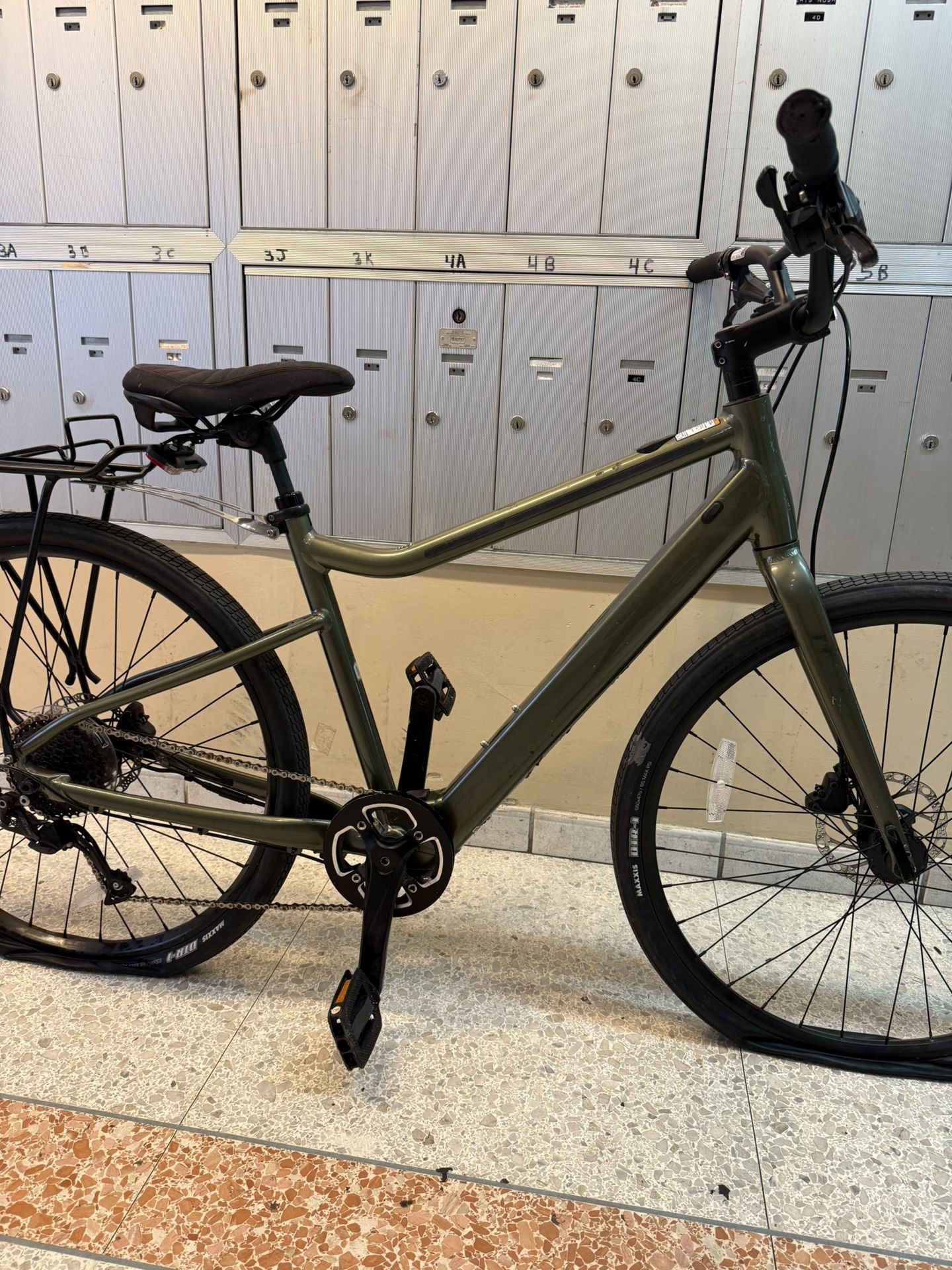 CANNONDALE TREADWELL NEO (ELECTRIC BIKE, LOST CHARGER)…