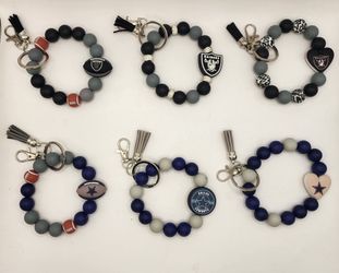 🏈 NFL Team Inspired! Silicone Beaded Wristlets w/ Keychain & Tassel