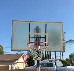 Spalding adjustable 10ft basketball hoop