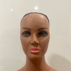 Mannequin Head