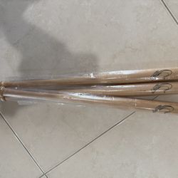 Mini Wood Bats: The Perfect Party Favor! Mini Bates de Madera