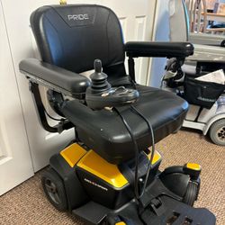 Electric Wheelchair