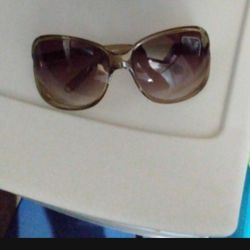 Banana Republic Sunglasses Used Normal Wear Has Some Scratches As Is $20