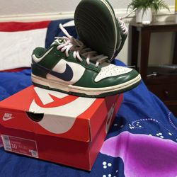 women’s nike dunks