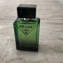 Prada Paradigme 