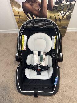 Graco Snugride Lite.