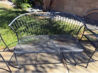 Metal bench $5