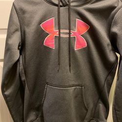 Under Armor Women Pullover Hoodie Small