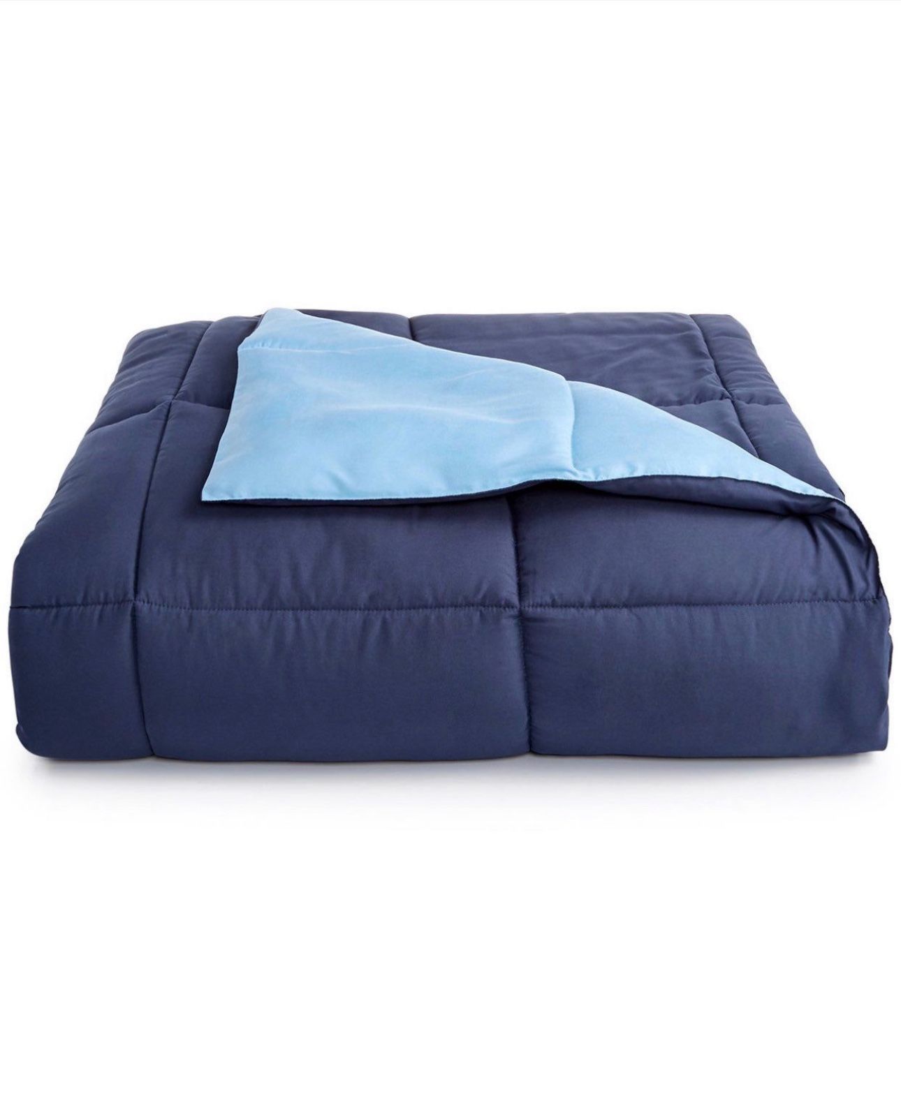 Martha stewart essentials reversible down alternative full/queen comforter creat