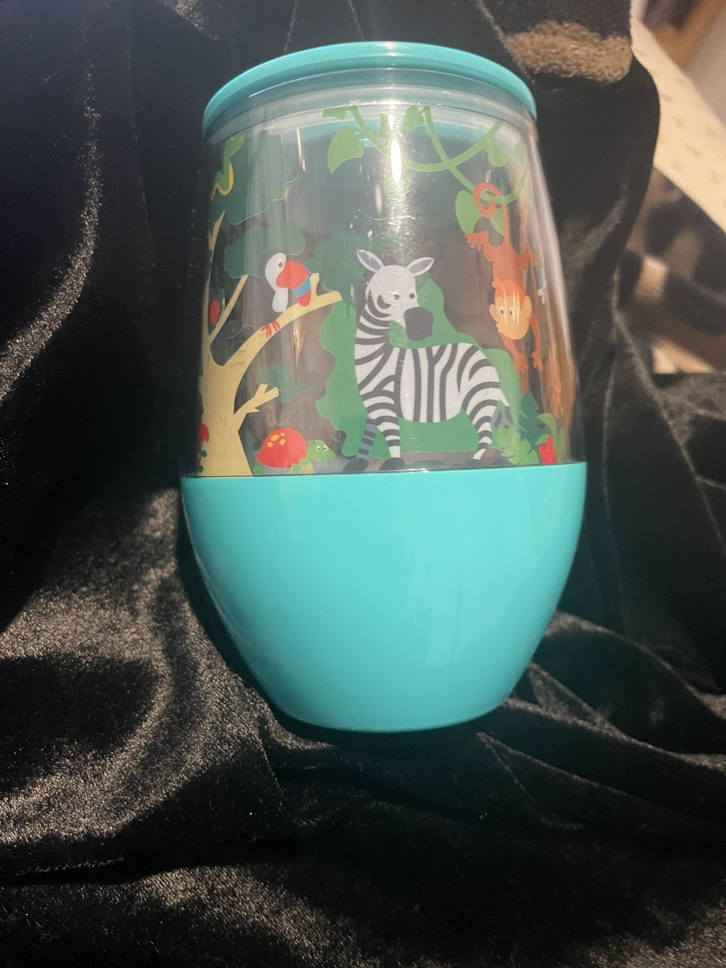 NWOT Rainforest cafe Tumbler With Lid