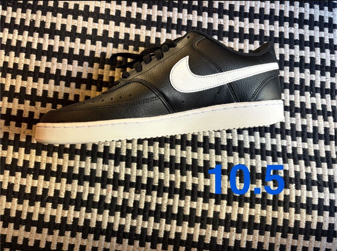Nike Court Vision