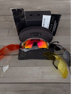 Oakley EV Radar - Clear frame