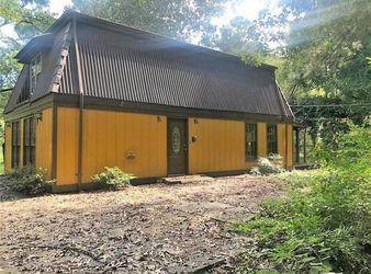 Beautiful house for sale! First Come, First Serve!