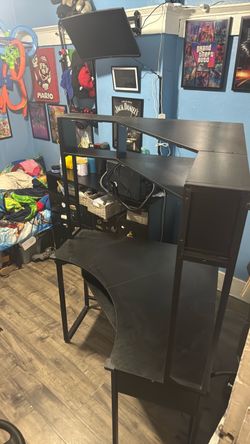 Corner Desk