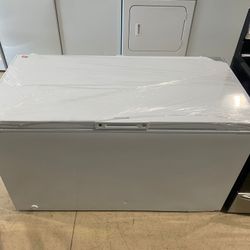 Frigidaire Chest freezer new scratch and dent 