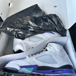 Nike Air Jordan “Grape” 5