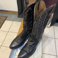 LARRY MAHAN Men's 10.5 D , Black Leather Made in USA Western Cowboy Boots