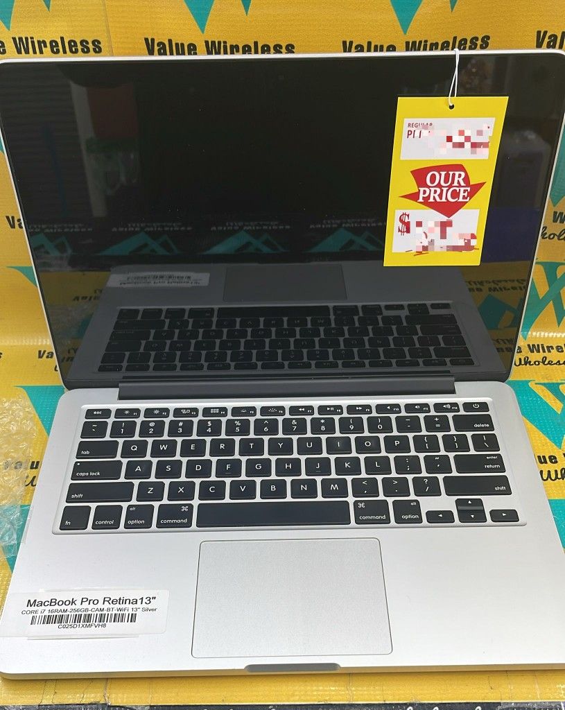 MACBOOK PRO RETINA CORE I7 16GB RAM 256GB MEM MODEL A1502