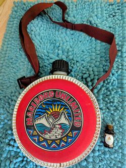 Collectoble Flask Container w/Shoulder Strap