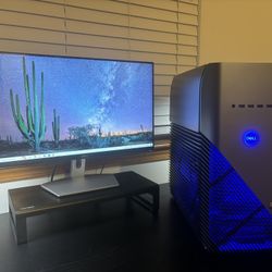 Dell Inspiron 5676 + 24 ‘’ Dell Monitor + Monitor Stand - Ryzen 5 1500 Quad-Core, AMD Radeon 570