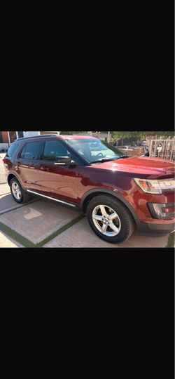 2016 Ford Explorer