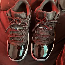 space jams size 7 women