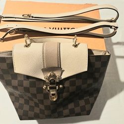 Louis VUITTON Clapton