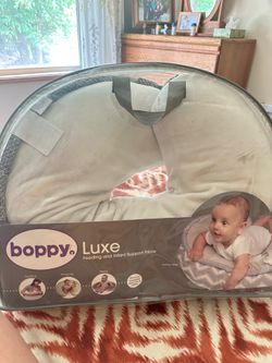 Nursing pillow