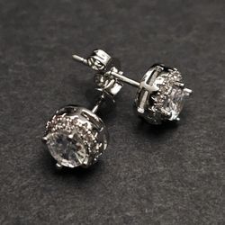 2-Carat VVS1 moissanite Earrings  Natural Round Cut 925 Sterling Silver 