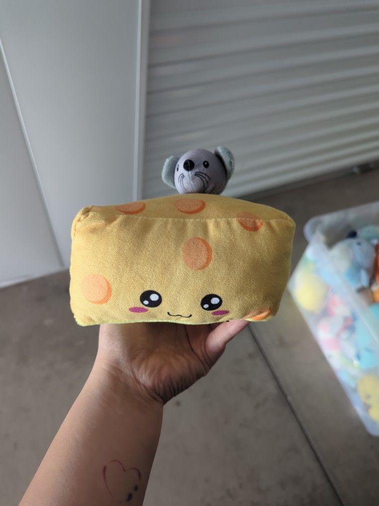 Kawaii Mouse And Food Cheese Wedge